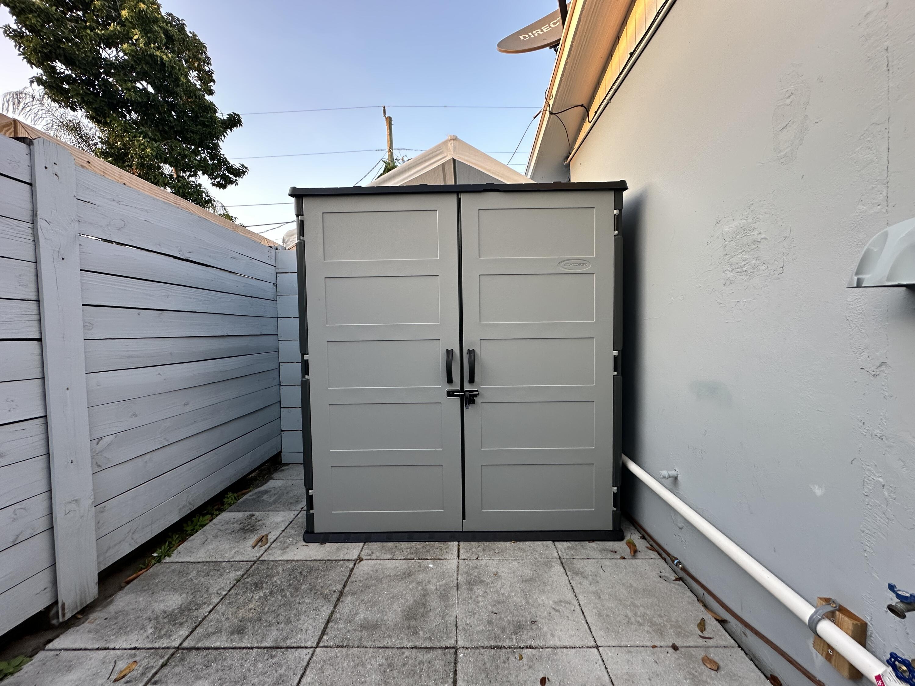 6157 Westover Road West Palm Beach, FL 33417 - Photo 15 of 17 IMG_6208