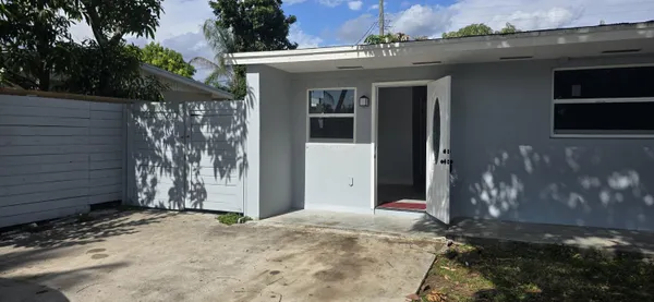 $1,650 | 6157 Westover Road, West Palm Beach, FL 33417