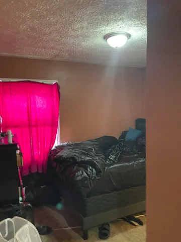 $75,000 | 3756 19th Street, Ecorse, MI 48229