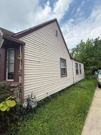 $75,000 | 3756 19th Street, Ecorse, MI 48229