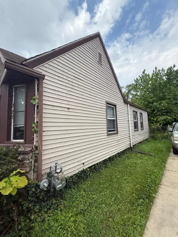 $75,000 | 3756 19th Street, Ecorse, MI 48229