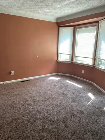 $75,000 | 3756 19th Street, Ecorse, MI 48229