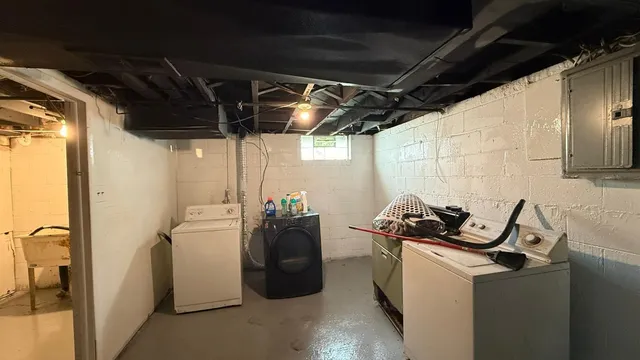 $75,000 | 3756 19th Street, Ecorse, MI 48229