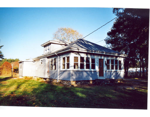 475 Rounseville Road Rochester, MA 02770 - Photo 1 of 5 a view of house with yard and green space