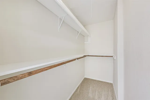 $255,000 | 406 McConn Court, Houston, TX 77598