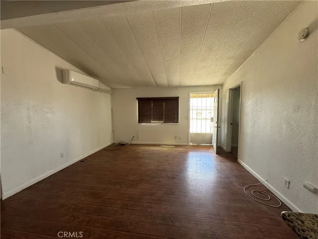 $1,495 | 14755 Calendula Street, Adelanto, CA 92301