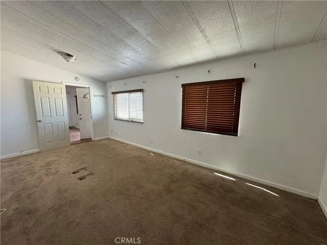 $1,495 | 14755 Calendula Street, Adelanto, CA 92301