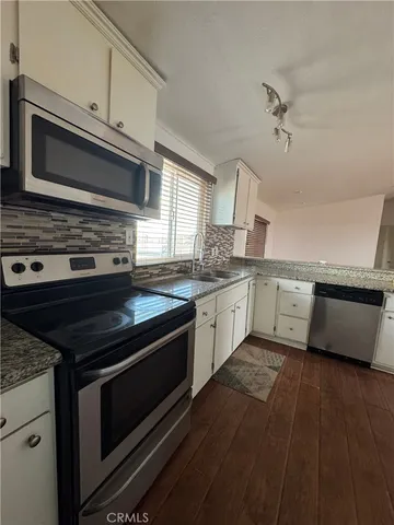 $1,495 | 14755 Calendula Street, Adelanto, CA 92301