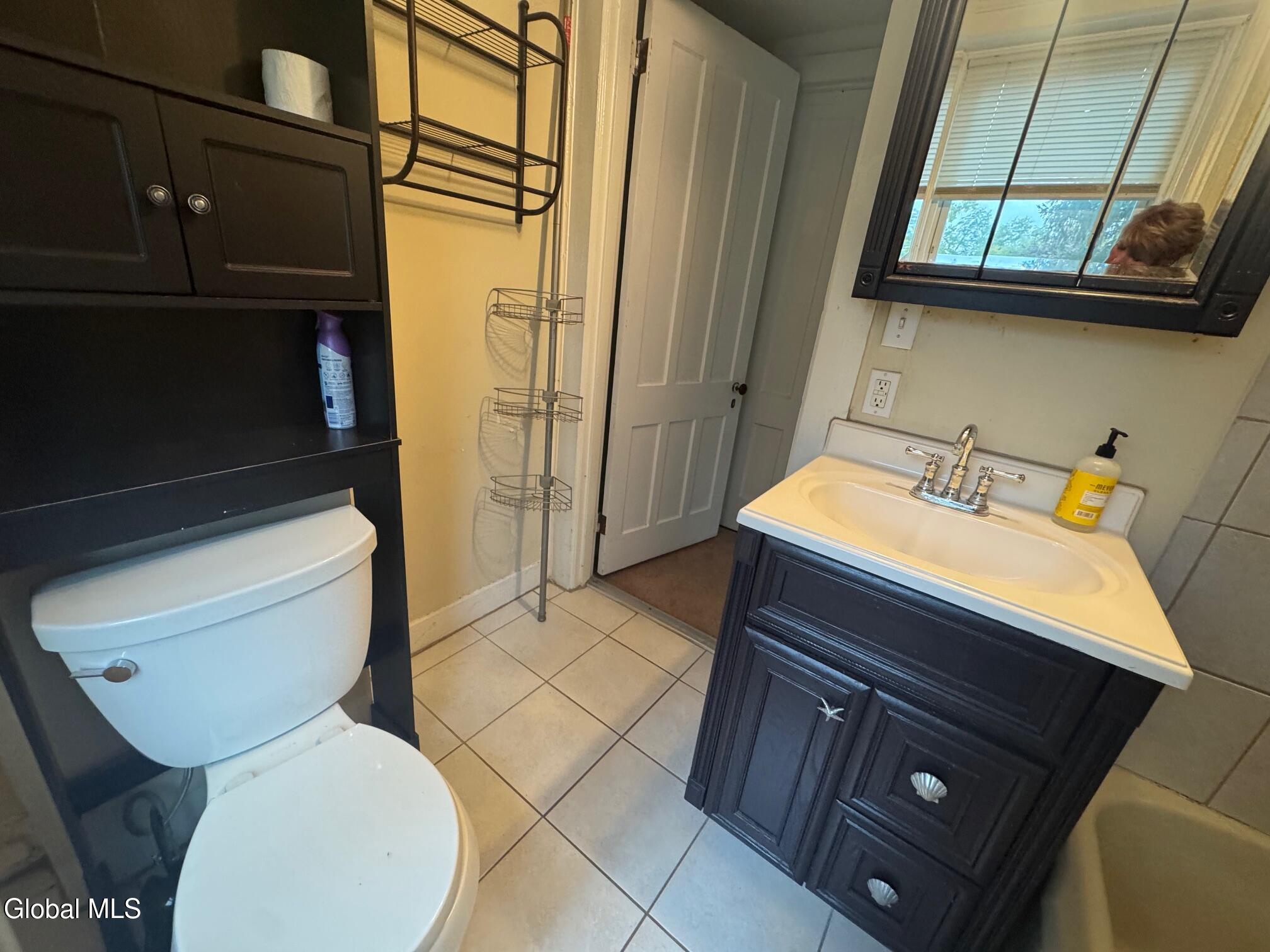 1519 New Scotland Road, Unit 2 RIGHT Bethlehem, NY 12159 - Photo 14 of 18 IMG_1752