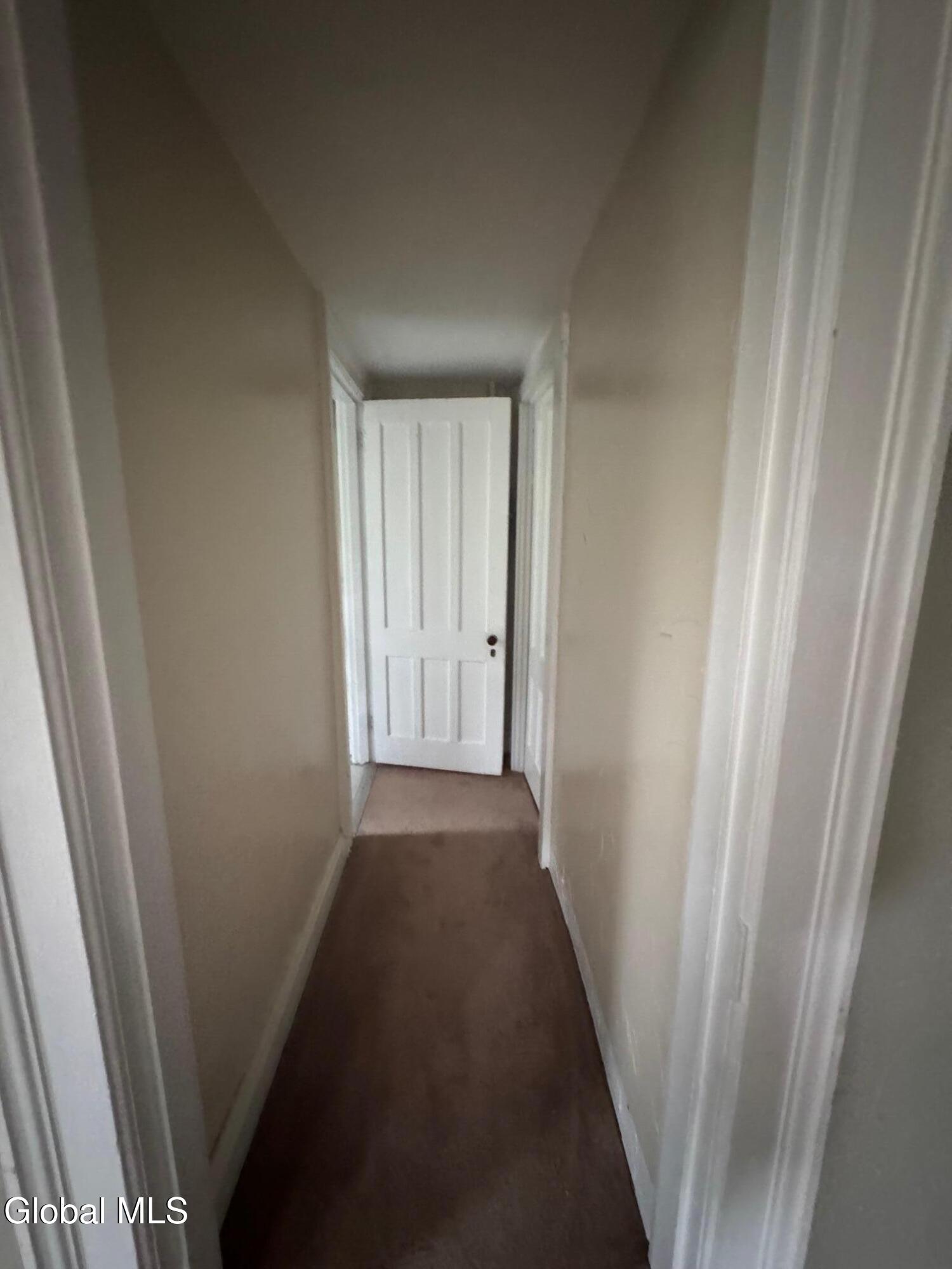 1519 New Scotland Road, Unit 2 RIGHT Bethlehem, NY 12159 - Photo 8 of 18 IMG_1749