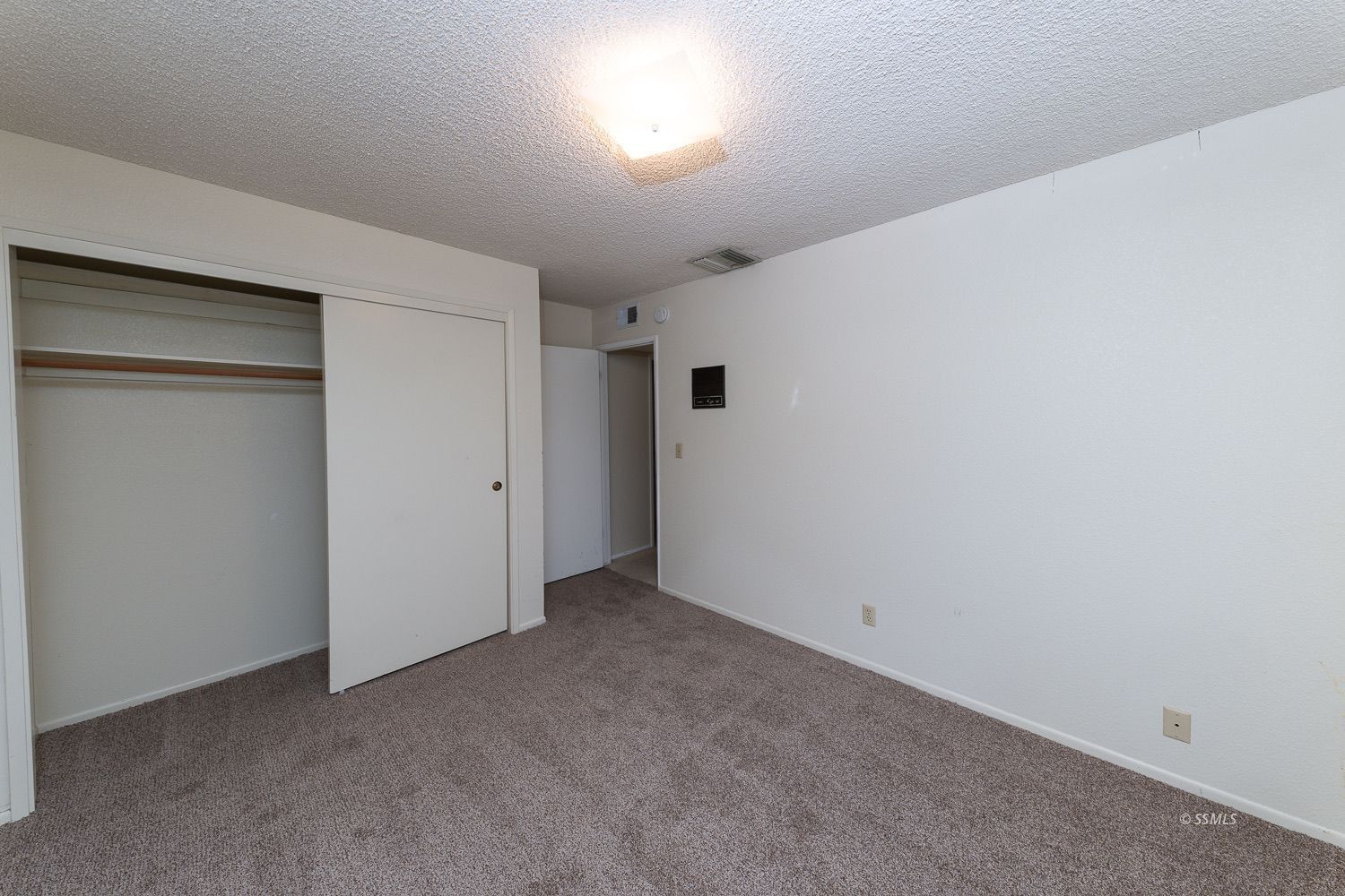 539 West Wasp Avenue Ridgecrest, CA 93555 - Photo 21 of 47