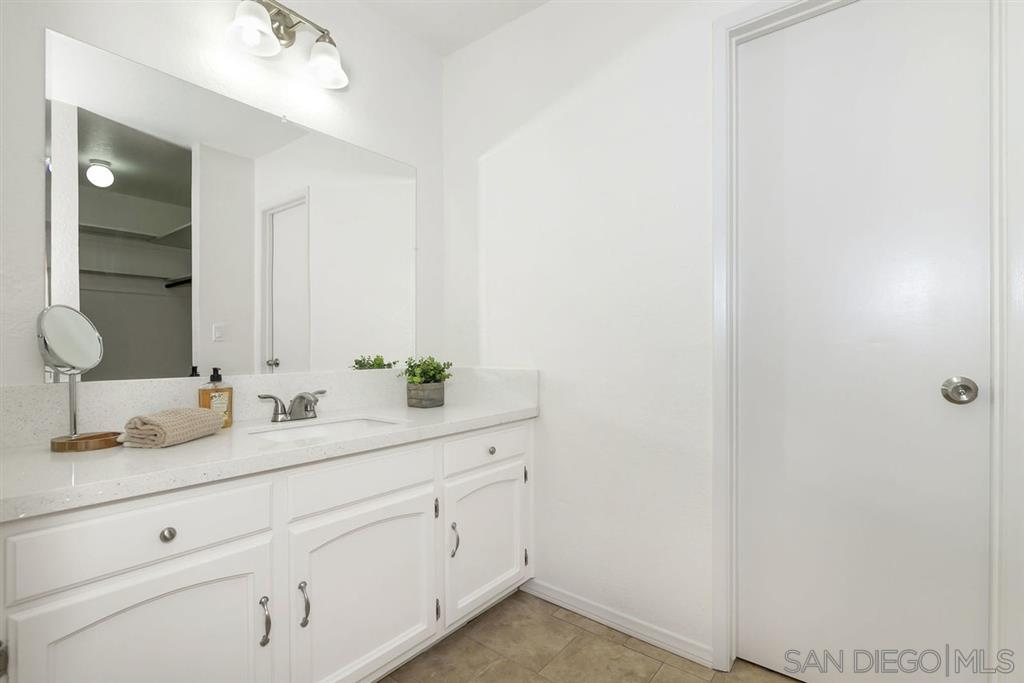 11108 Green Oaks Road Lakeside, CA 92040 - Photo 18 of 25 Gallery Image 18