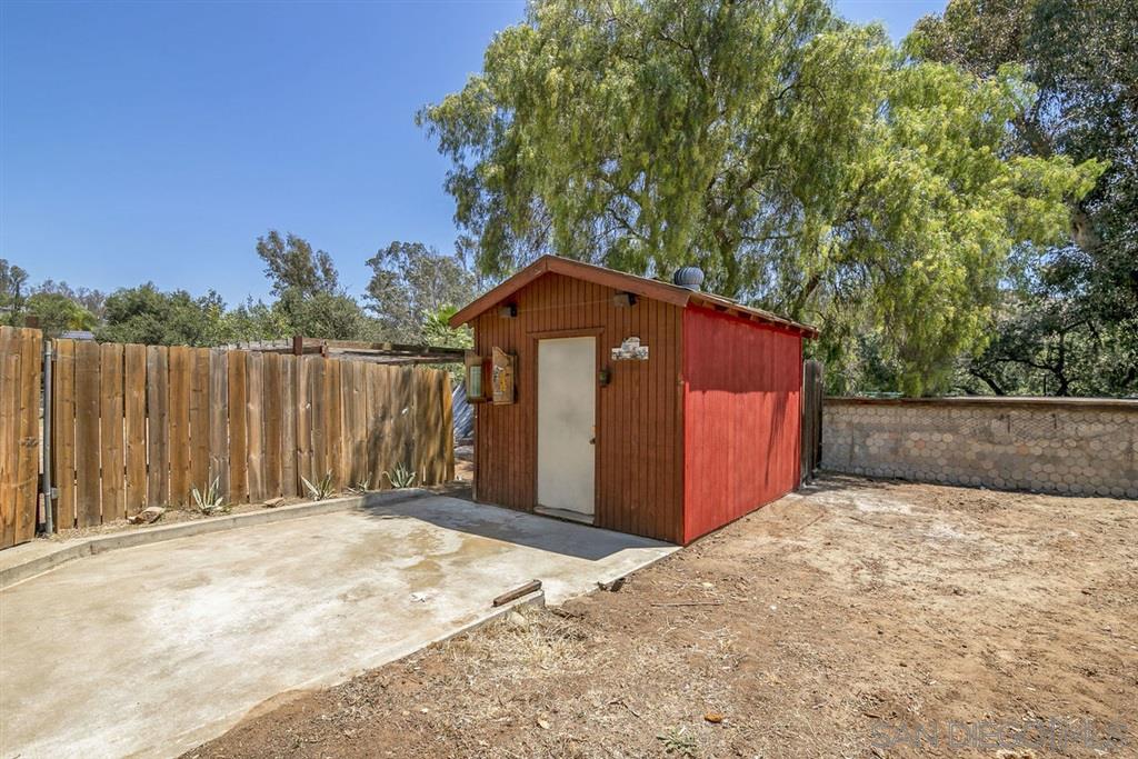 11108 Green Oaks Road Lakeside, CA 92040 - Photo 21 of 25 Gallery Image 21