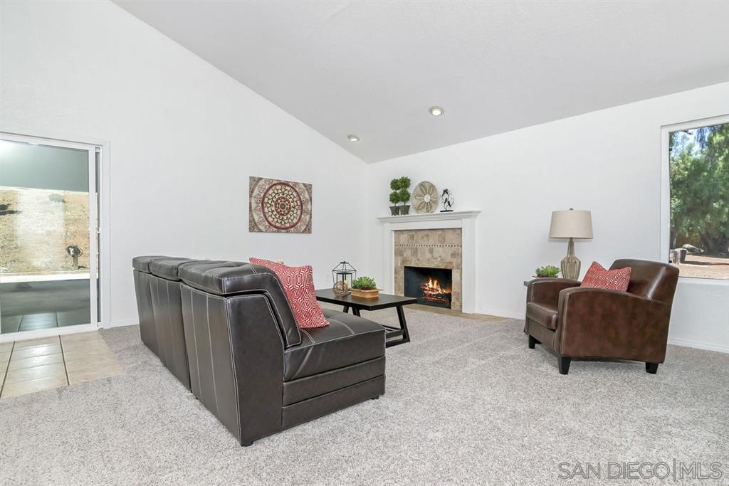 11108 Green Oaks Road Lakeside, CA 92040 - Photo 6 of 25 Gallery Image 6