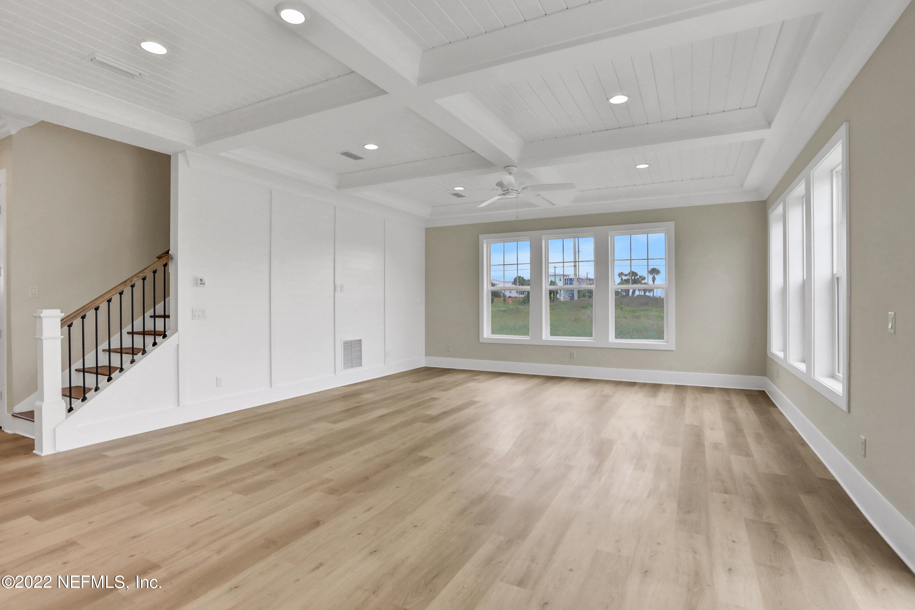 121 5th Street St. Augustine, FL 32080 - Photo 6 of 28 Living/Dining