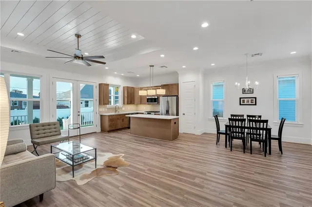 $429,000 | 712 Lynnette Drive, Metairie, LA 70003