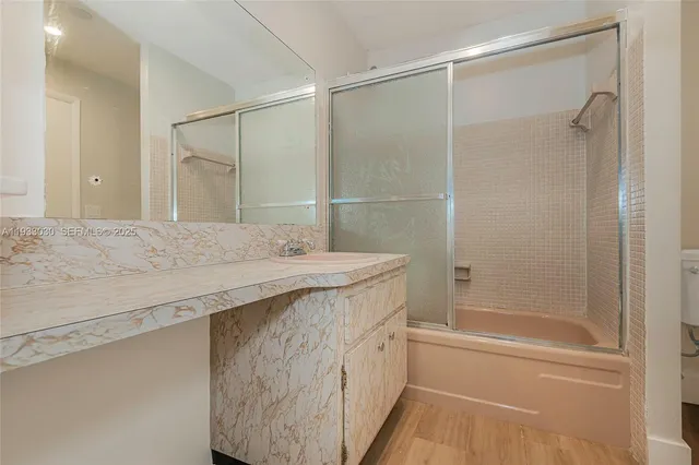 $1,500 | 16800 Northeast 15th Avenue, Unit 115, Miami, FL 33162