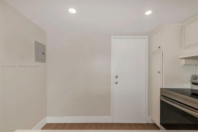 $1,500 | 16800 Northeast 15th Avenue, Unit 115, Miami, FL 33162