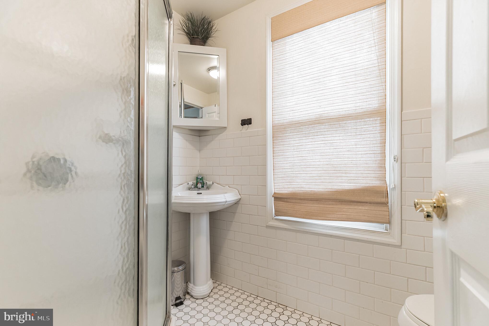 915 Fairview Road Swarthmore, PA 19081 - Photo 10 of 27 Bathroom