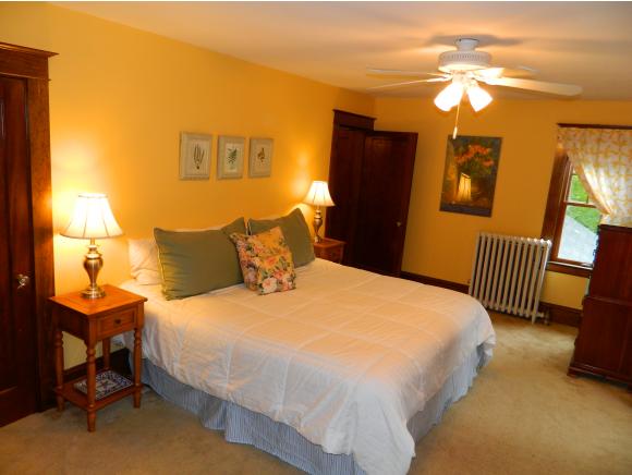 114 Underclyffe Road St. Johnsbury, VT 05819 - Photo 15 of 24