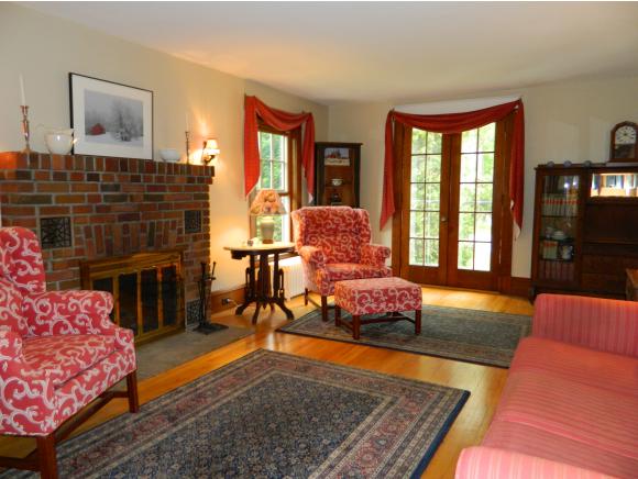 114 Underclyffe Road St. Johnsbury, VT 05819 - Photo 9 of 24