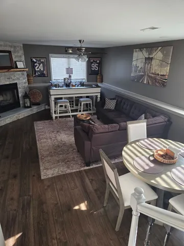 $335,000 | 3617 Peoria Street, Steger, IL 60475