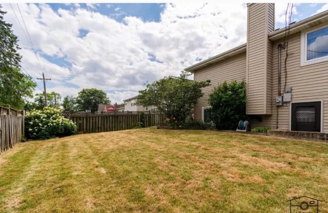 $335,000 | 3617 Peoria Street, Steger, IL 60475