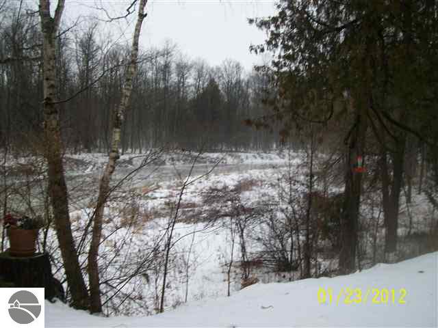 1956 Steves Road Omer, MI 48749 - Photo 12 of 12 1755032-11.JPG