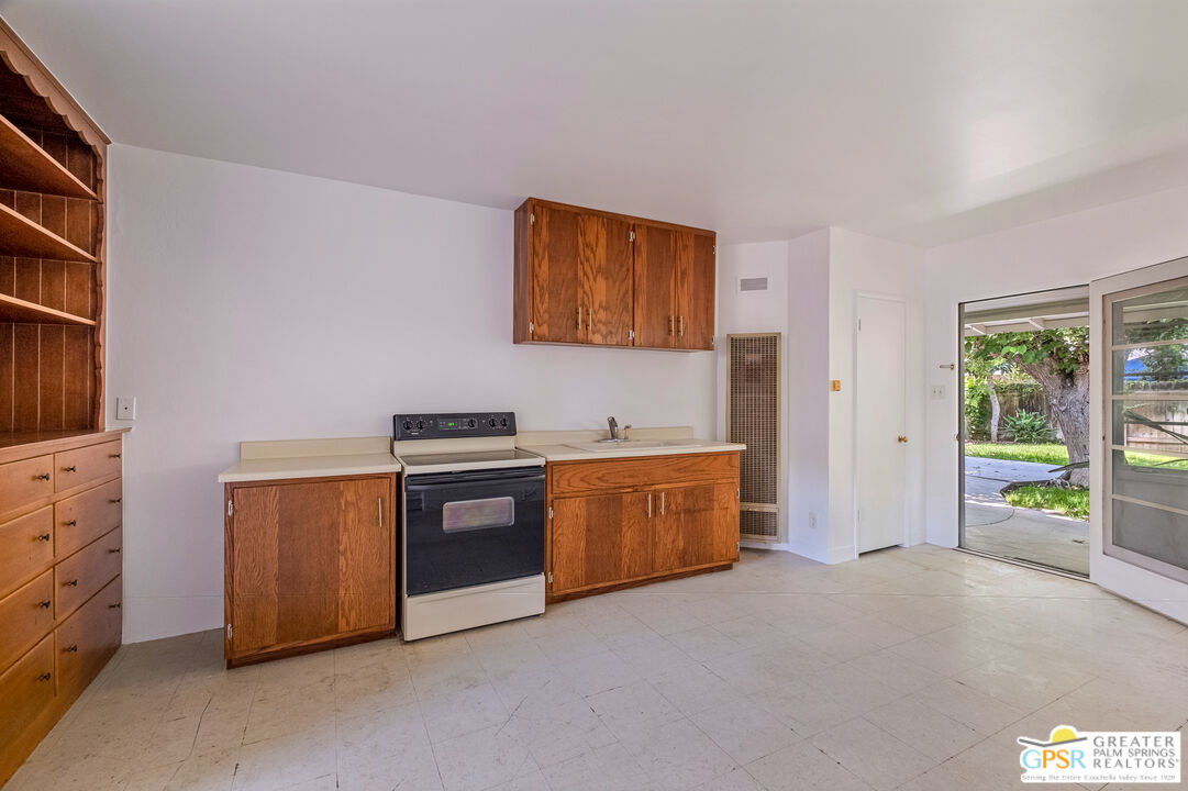 3925 Aden Way Riverside, CA 92504 - Photo 30 of 33