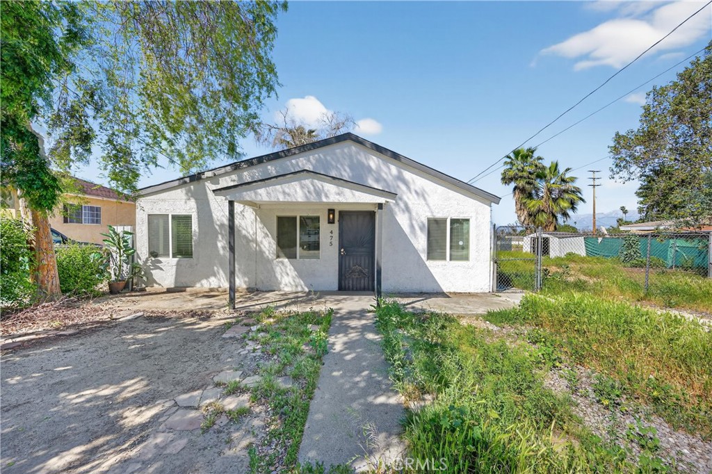 475 Transit Avenue Riverside, CA 92507 - Photo 1 of 34