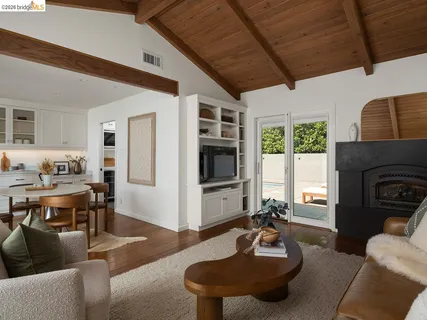 $4,995,000 | 12700 Skyline Boulevard, Oakland, CA 94619