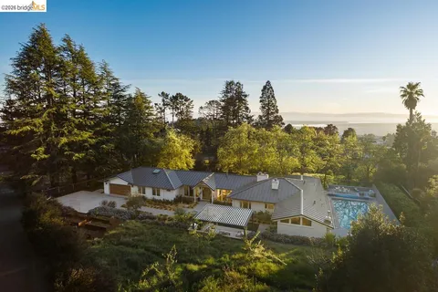 $4,995,000 | 12700 Skyline Boulevard, Oakland, CA 94619