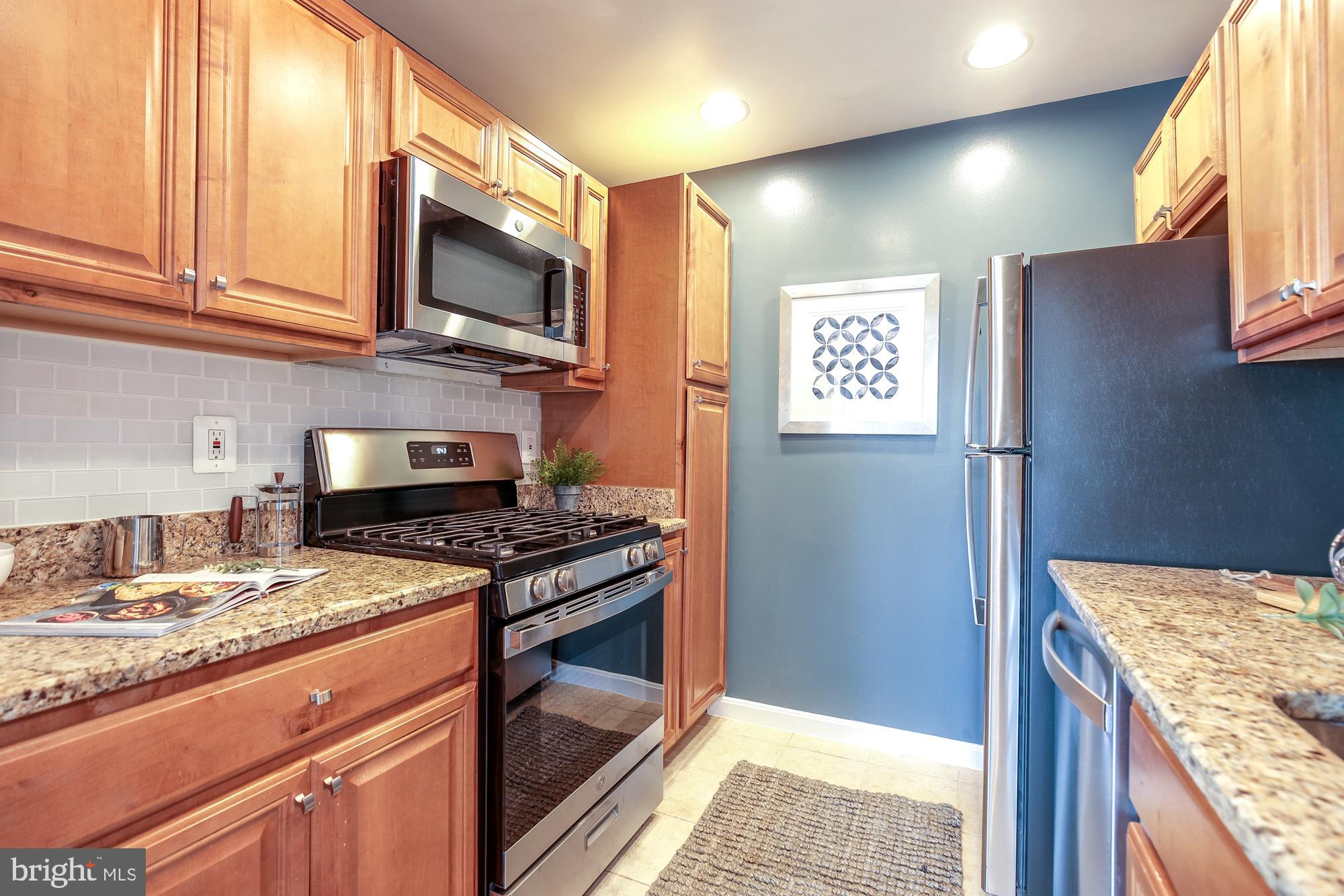 4360 Cherry Hill Road, Unit 202 Arlington, VA 22207 - Photo 18 of 30