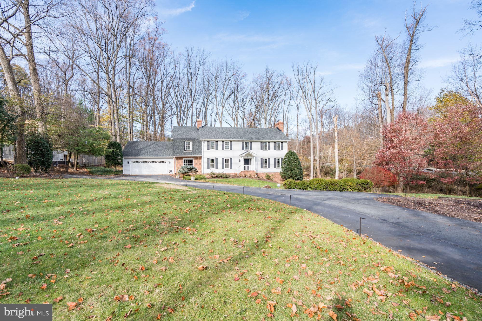 1044 Rector Lane McLean, VA 22102 - Photo 51 of 53 Exterior - Front
