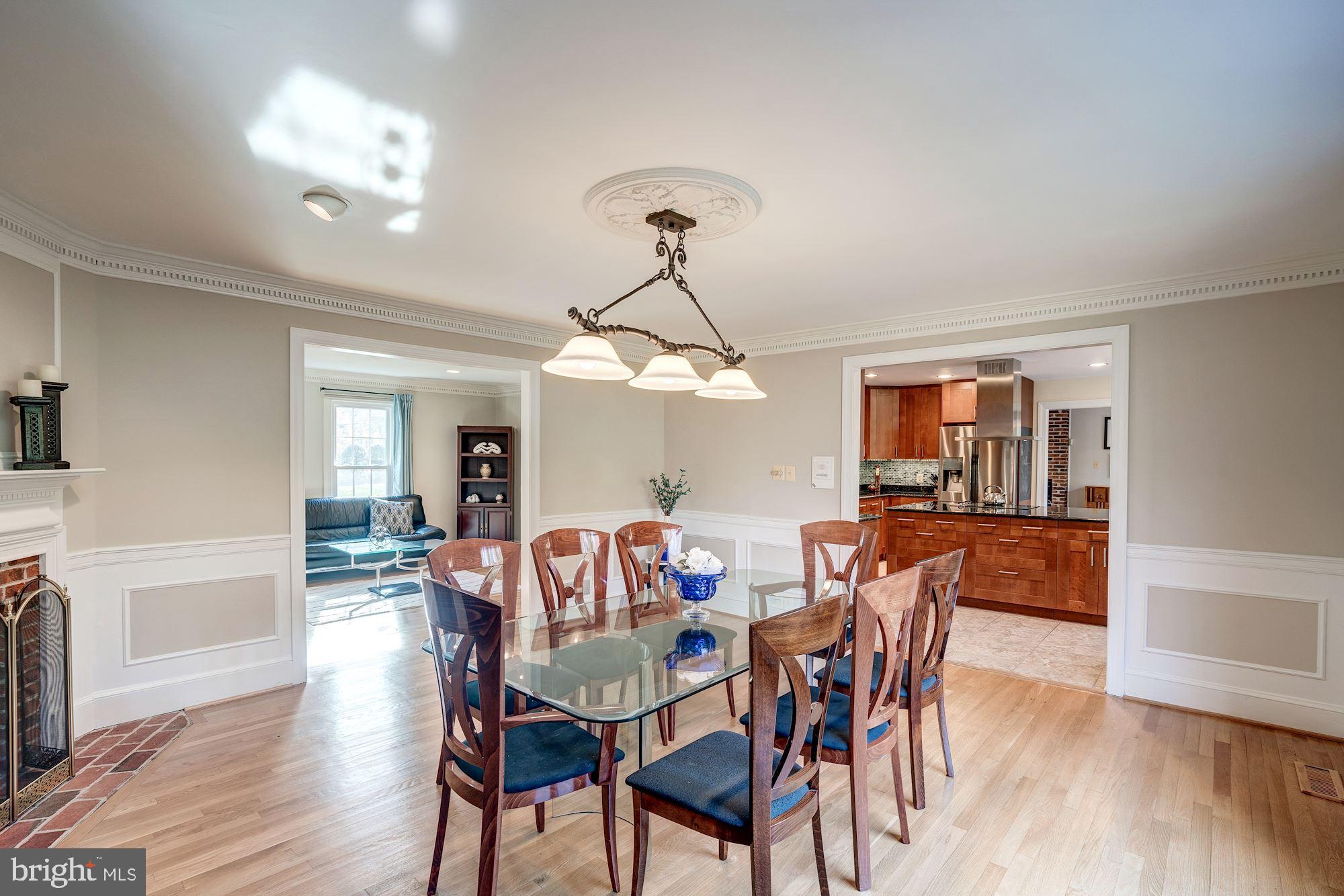 1044 Rector Lane McLean, VA 22102 - Photo 8 of 53 Dining Room
