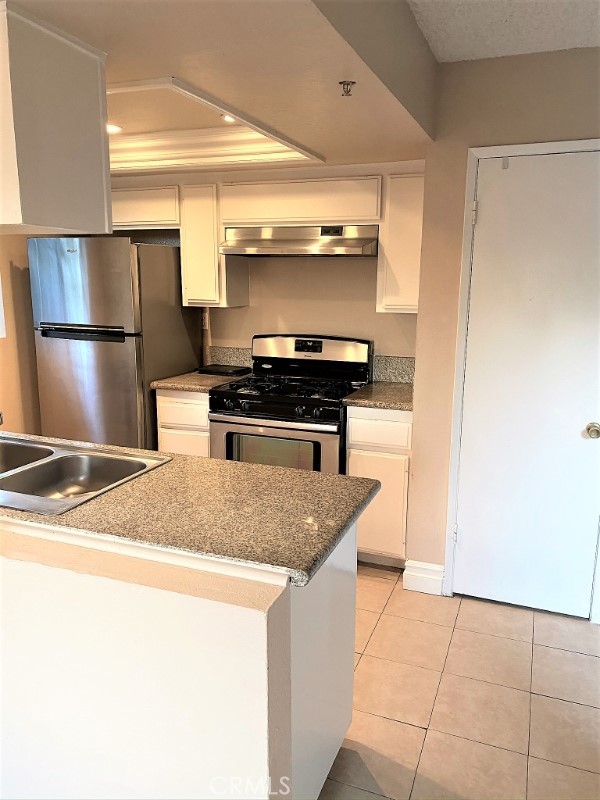 139 Avenida Miramar, Unit B San Clemente, CA 92672 - Photo 5 of 24