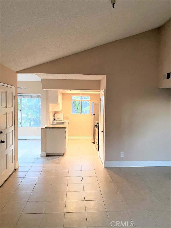 139 Avenida Miramar, Unit B San Clemente, CA 92672 - Photo 7 of 24