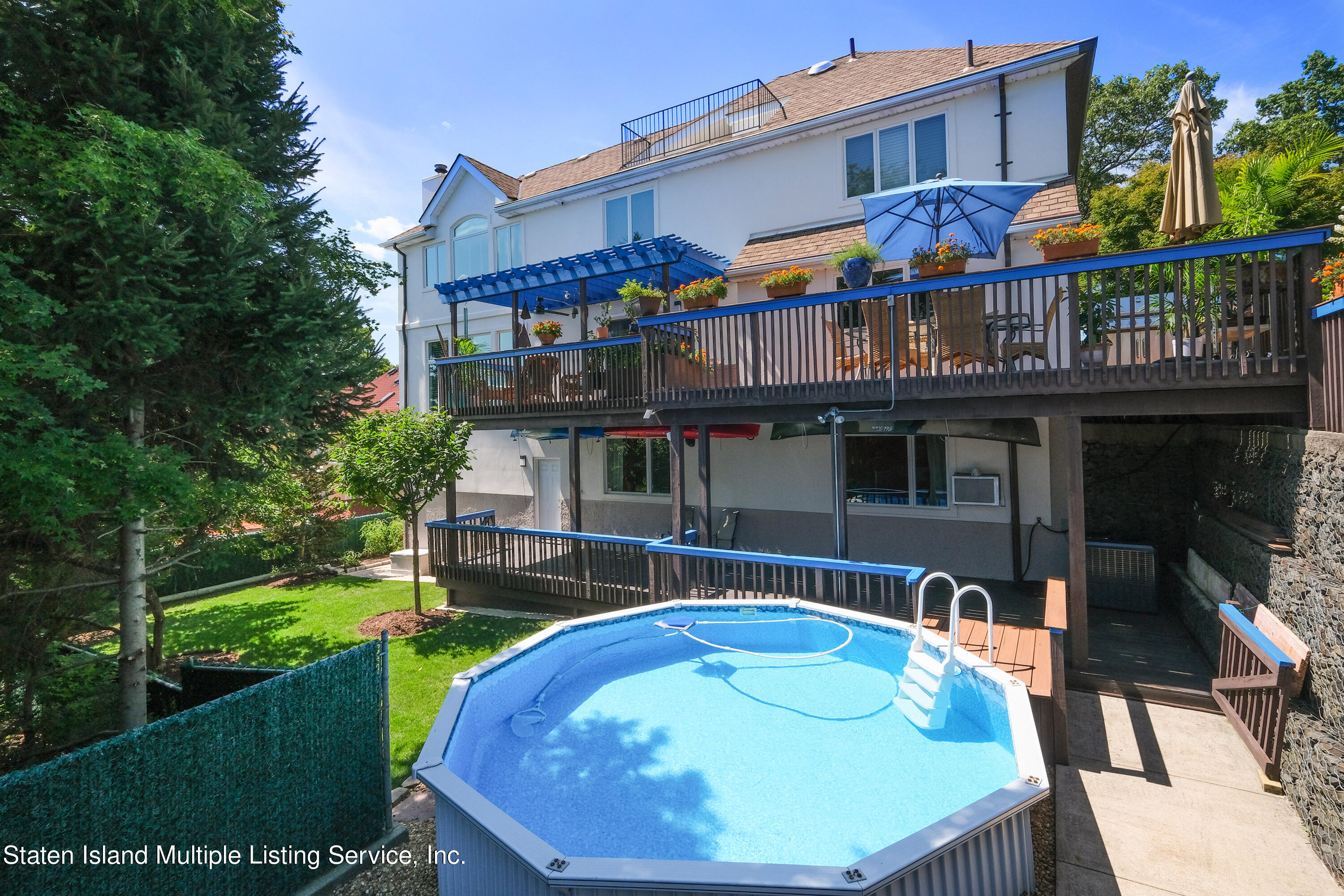 91 Ridge Avenue Staten Island, NY 10304 - Photo 40 of 49 91 Ridge Ave Staten Island, NY 10304 49