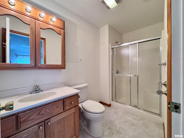 $149,000 | 2005 South Madison Street, Macomb, IL 61455