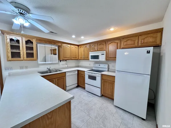 $149,000 | 2005 South Madison Street, Macomb, IL 61455
