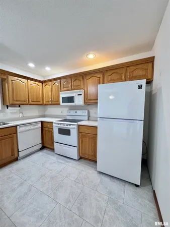 $149,000 | 2005 South Madison Street, Macomb, IL 61455