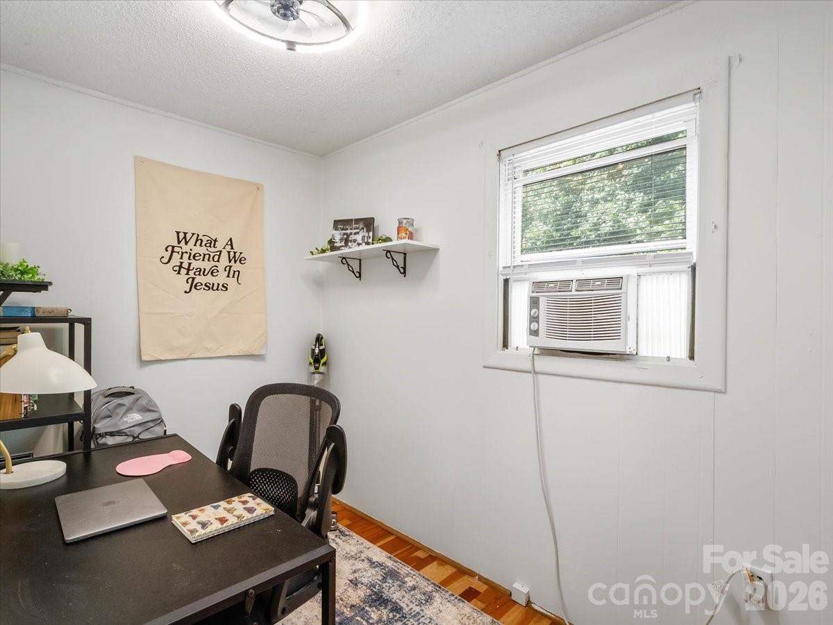 352 Jakes Branch Road Spruce Pine, NC 28777 - Photo 24 of 31