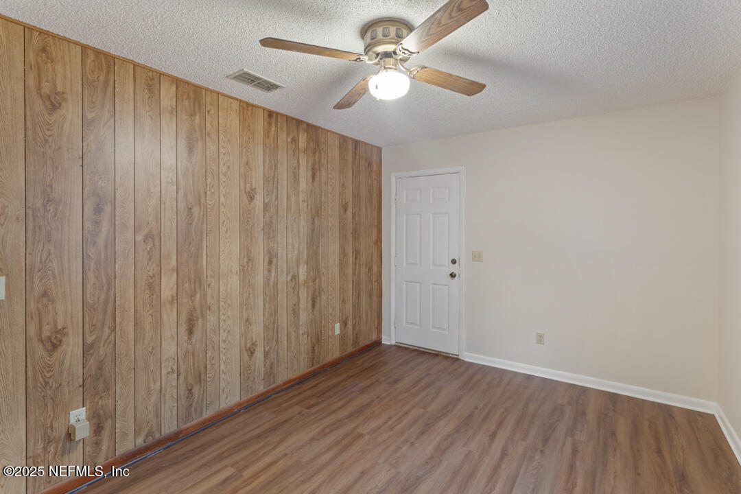 128 Gas Easement Road Interlachen, FL 32148 - Photo 20 of 30 Web-19