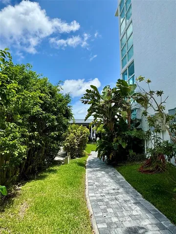 $5,200 | 1490 Southeast 15th Street, Unit 202, Fort Lauderdale, FL 33316
