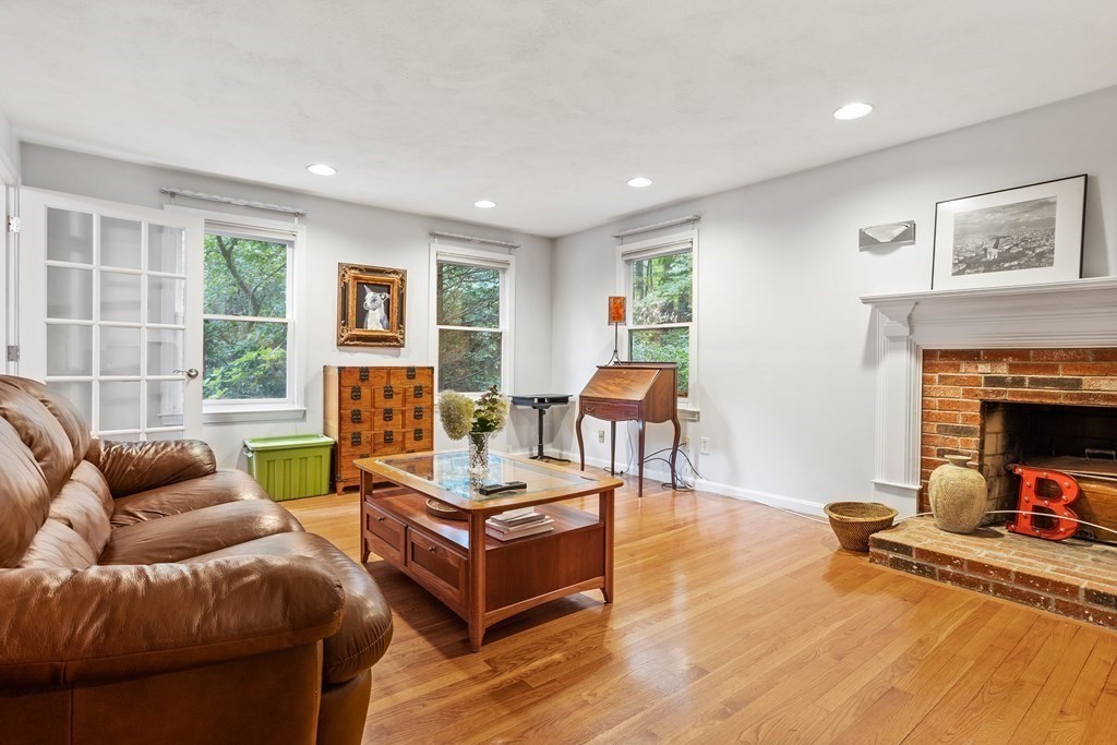 6 Maillet Drive Acton, MA 01720 - Photo 4 of 29