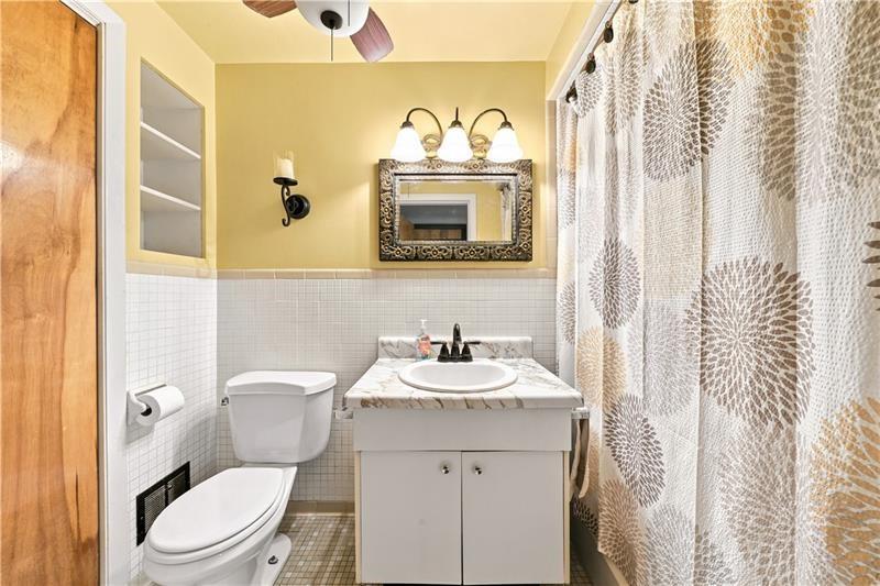 1329 Anderson Road Pittsburgh, PA 15209 - Photo 32 of 37 Gallery Image 32