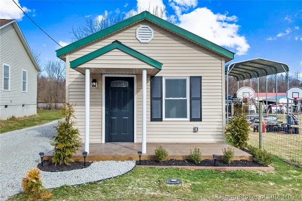 $149,900 | 206 North Front Street, Henryville, IN 47126