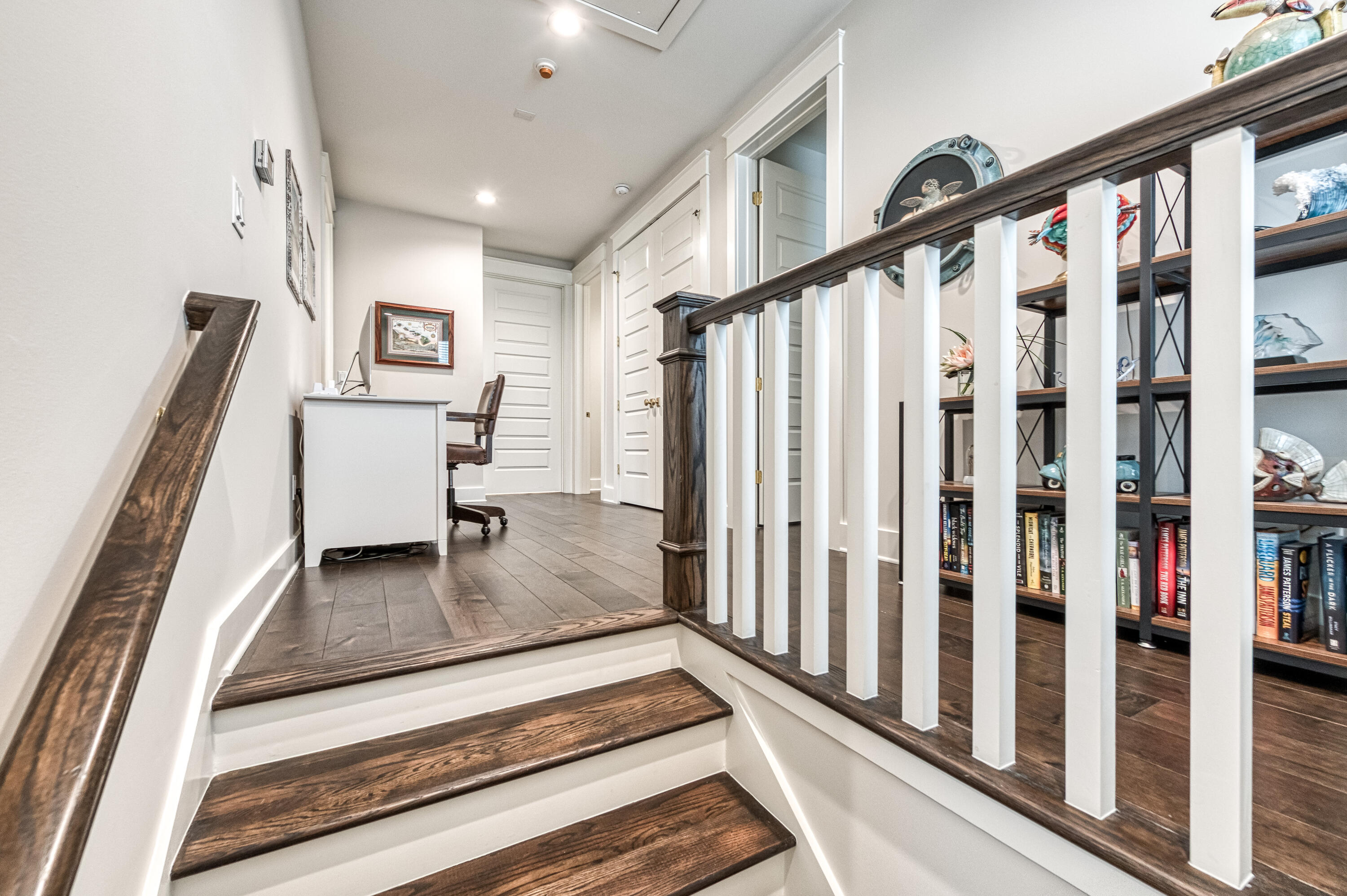 68 Ridgewalk Circle Santa Rosa Beach, FL 32459 - Photo 29 of 58 a living room with lots of furniture and a rug