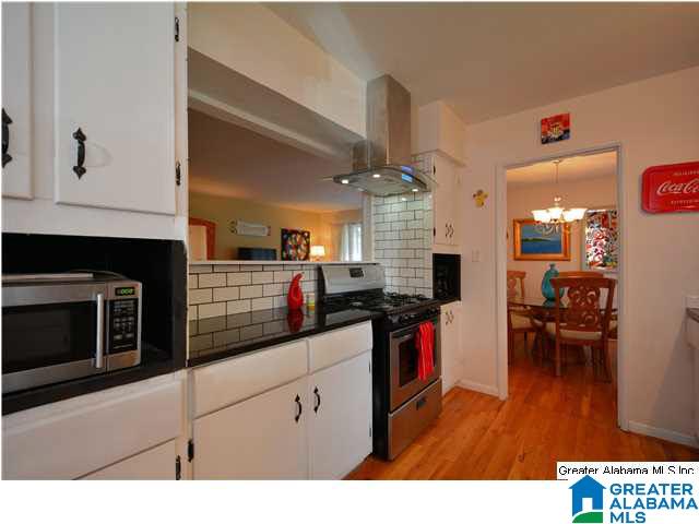 1601 Barry Avenue Birmingham, AL 35209 - Photo 15 of 32