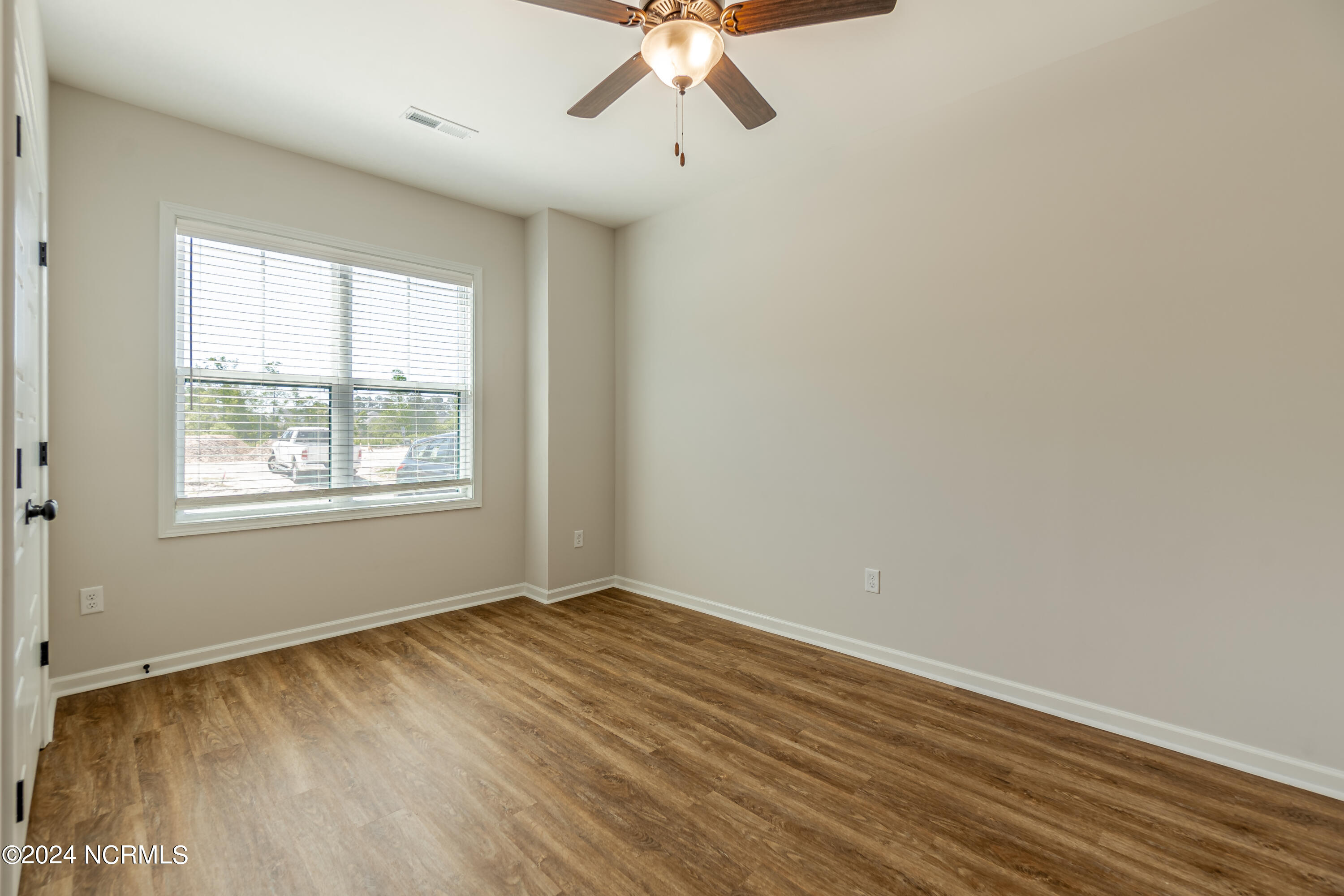 8360 Paramount Point Leland, NC 28479 - Photo 39 of 40 VID04817-HDR